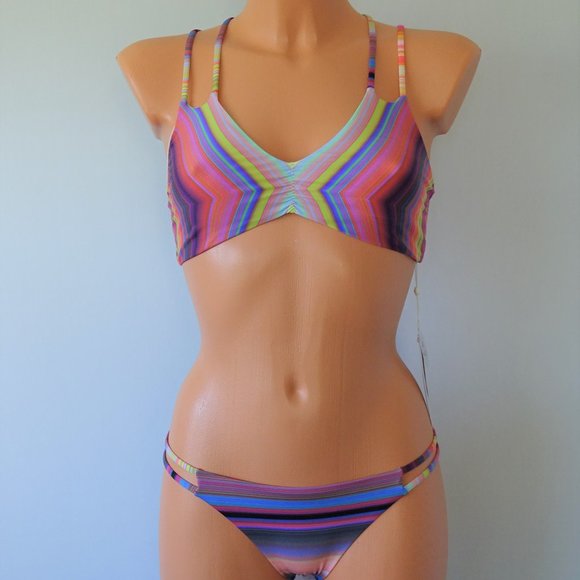 Pilyq Other - PilyQ NWT 2Pc Sunset Utopia Reversible Bikini Set